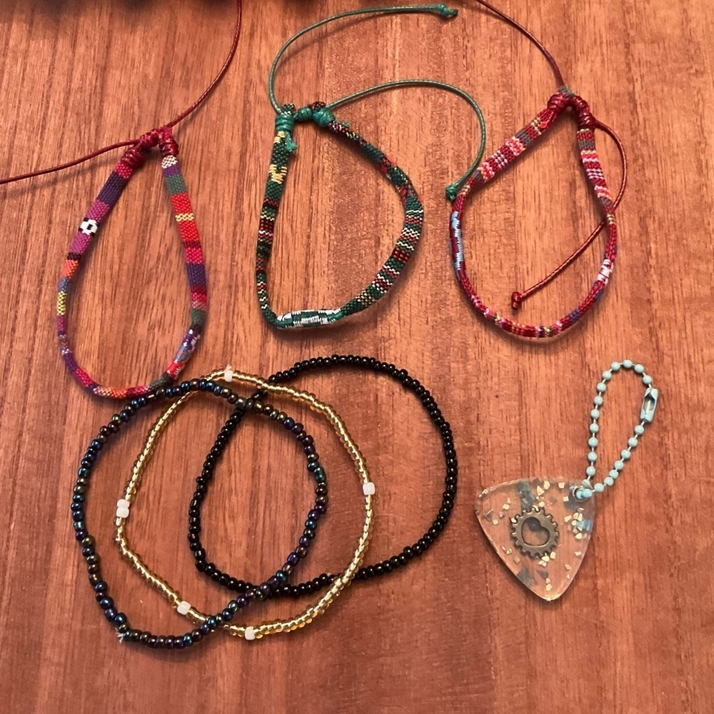 Cute lot of jewelry and keychain!
